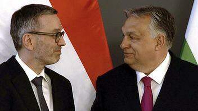 Ein Foto von Viktor Orban und Herbert Kickl.