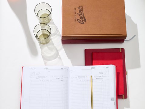 Carnet de réservation avec embossage