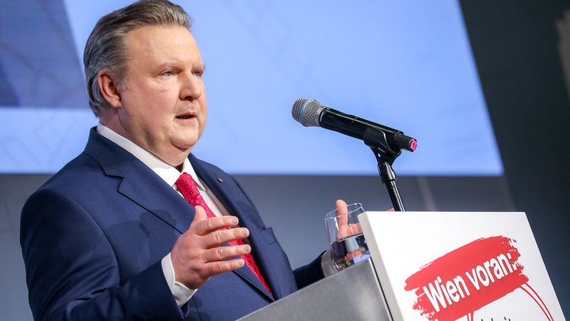 Bürgermeister Dr. Michael Ludwig bei seiner Rede der Klubtagung 2026, (c)Christian Fürthner